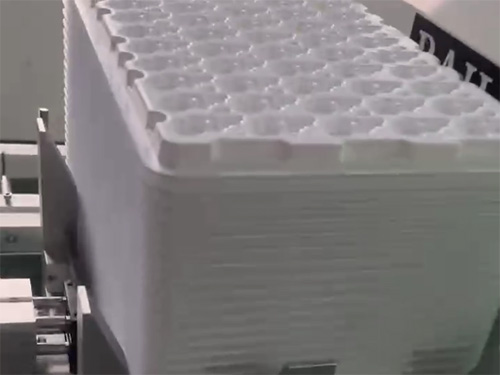 ZYBL-SXW560自动托盘除尘堆叠系统